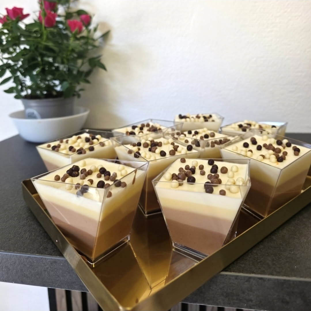 Triple Chocolate Cups