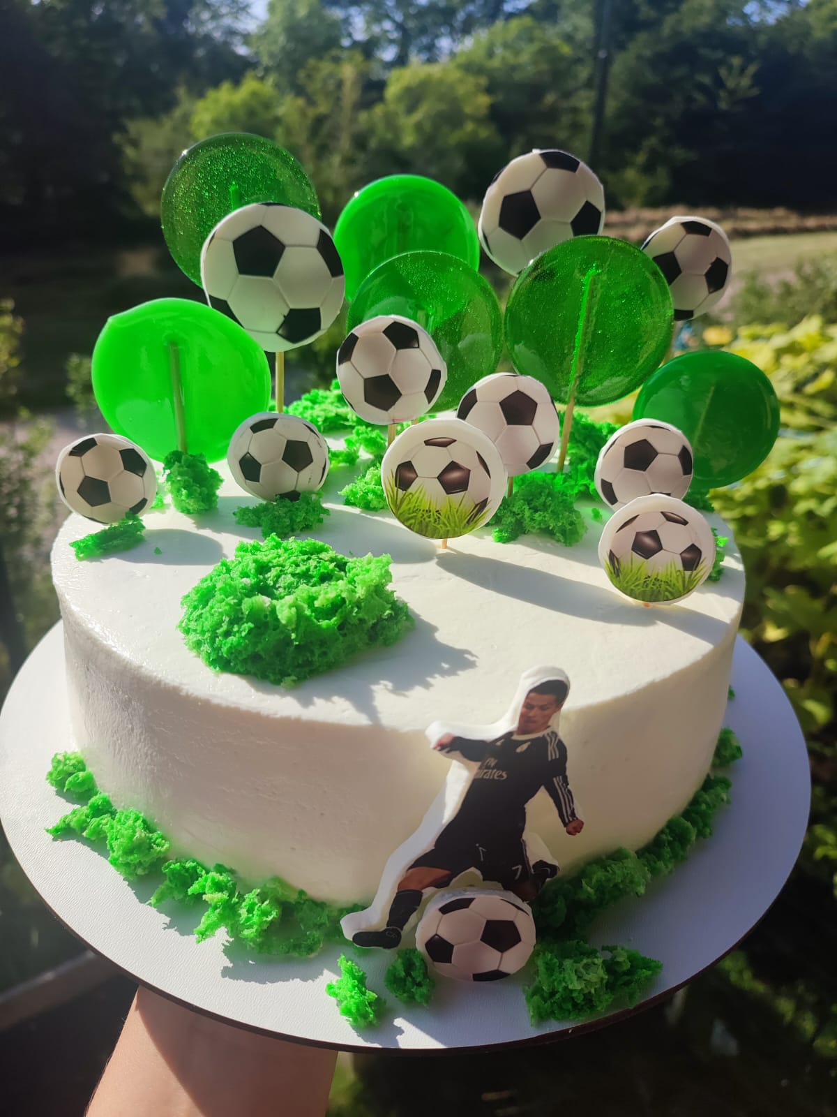 Football Fan Cake