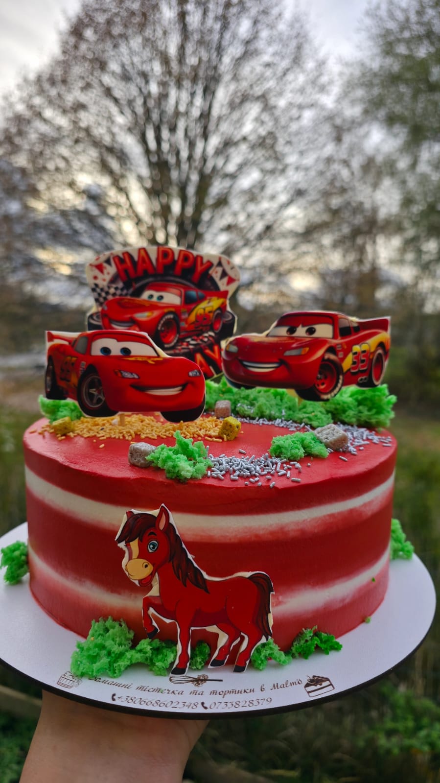 Cars Lightning McQueen Cake