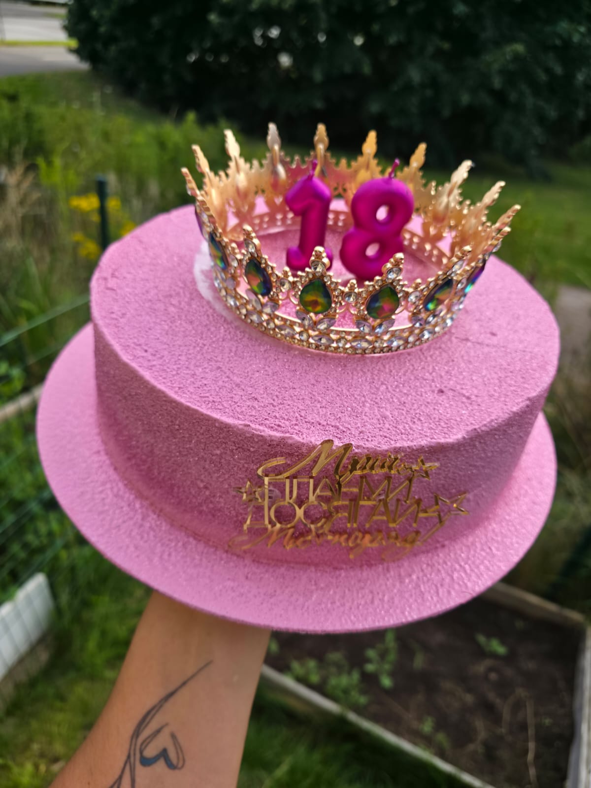 Pink Velvet Crown Cake