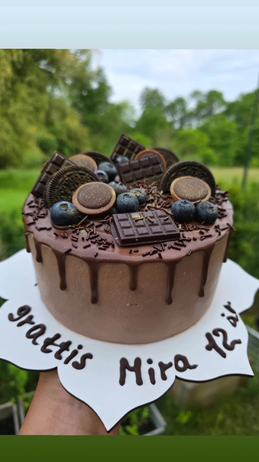 Chocolate Oreo Drip Cake