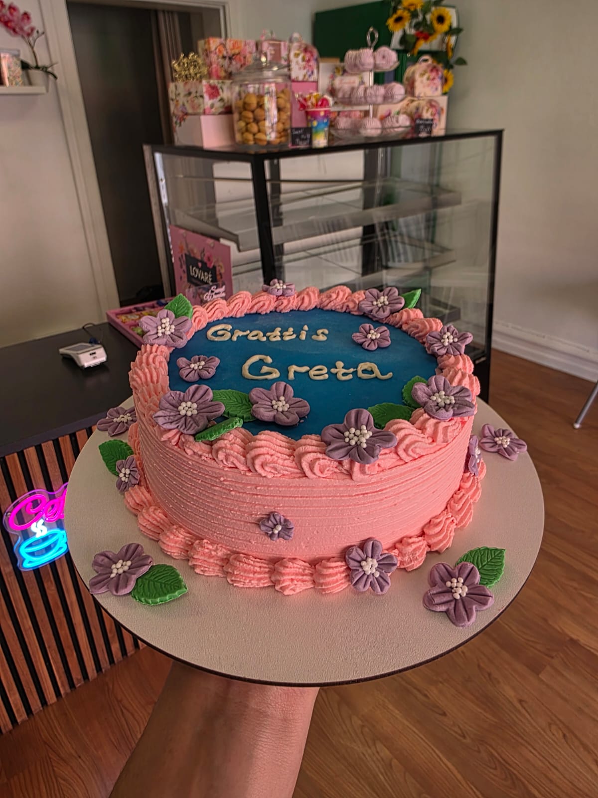 Pink & Purple Flower Cake