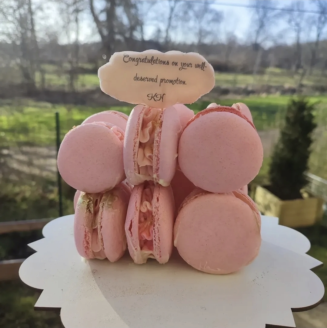 Signature Macarons