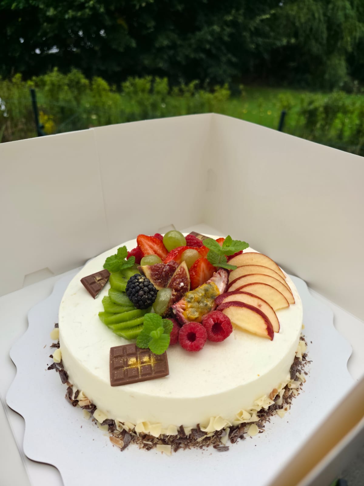 Fresh Fruit Cream Cake