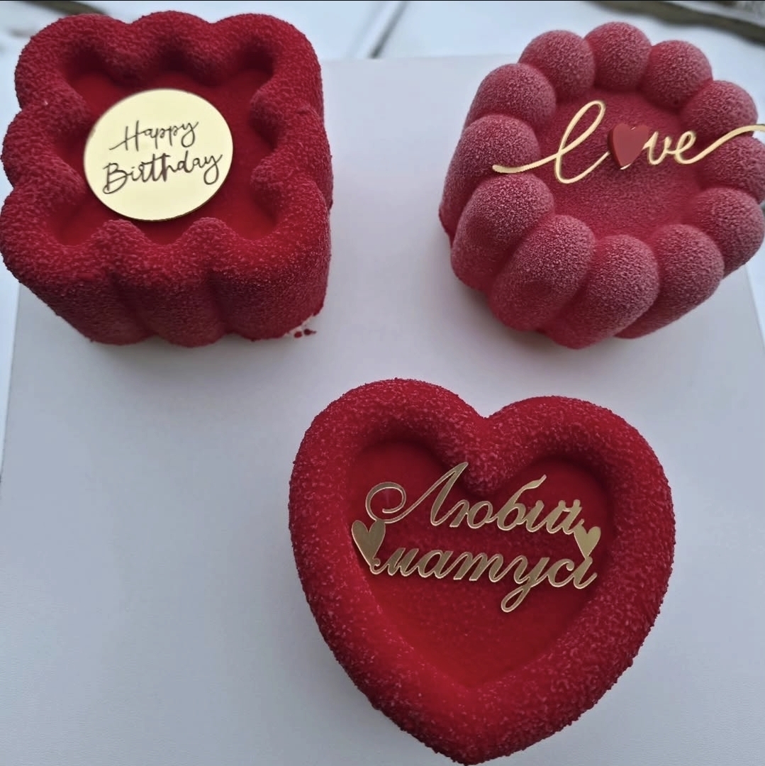 Red Velvet Mousse Trio